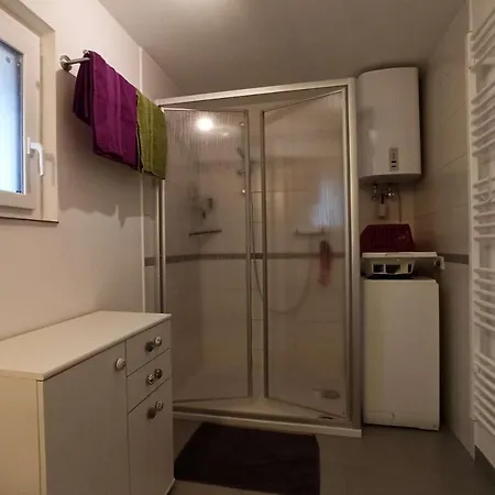 펜션 Haeuschen Am Silbersee 뤼베나우